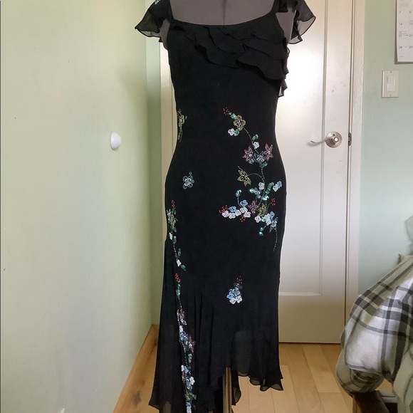 Sue Wong Dresses & Skirts - Sue Wong beaded asymmetrical dress